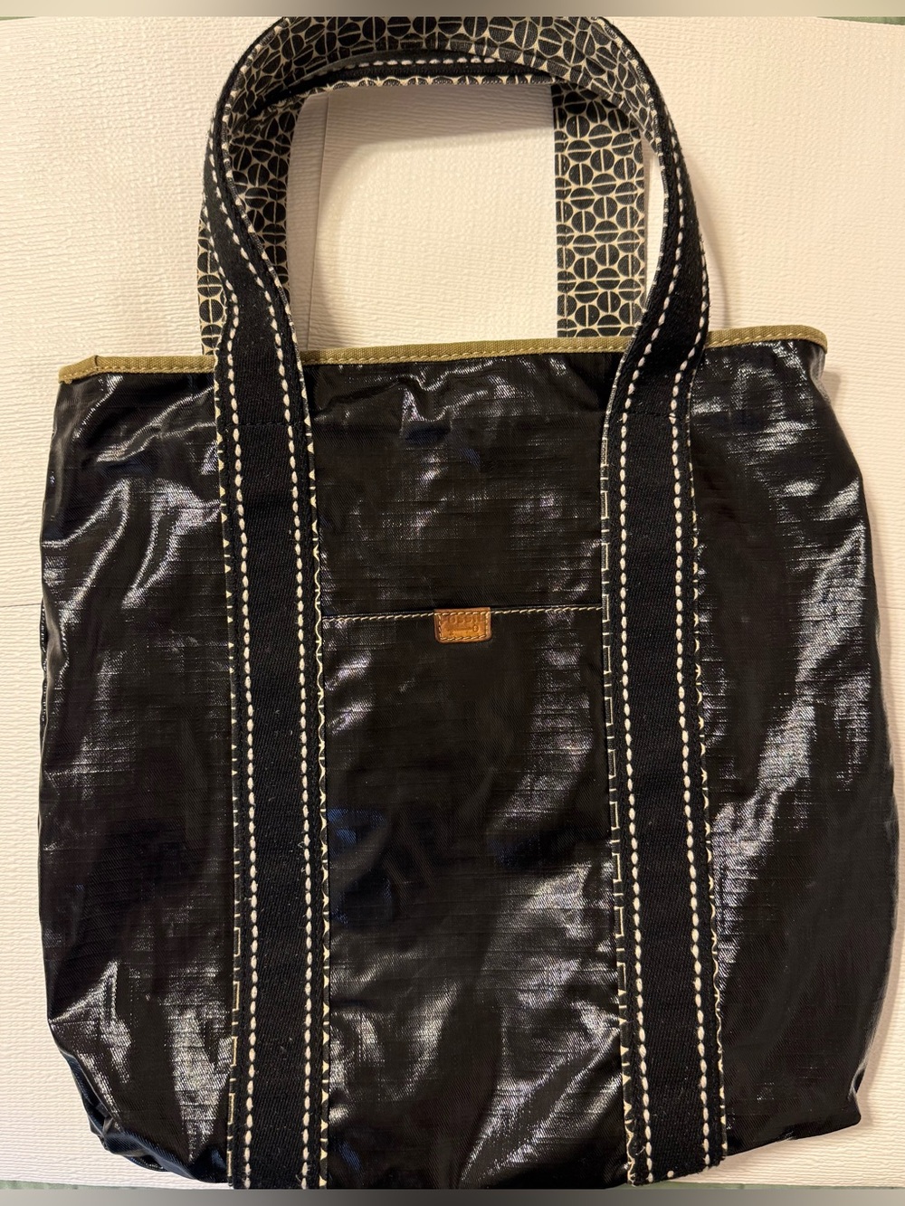 Fossil Black Women's Tote Bag with Patterned Handles